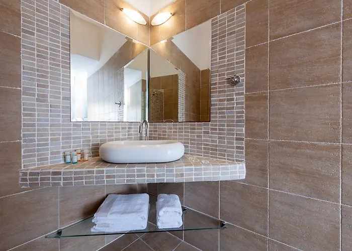 Red Cliff 2bedroom With Caldera View And Plunge Pool *