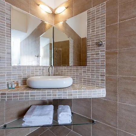 Red Cliff 2bedroom With Caldera View And Plunge Pool *