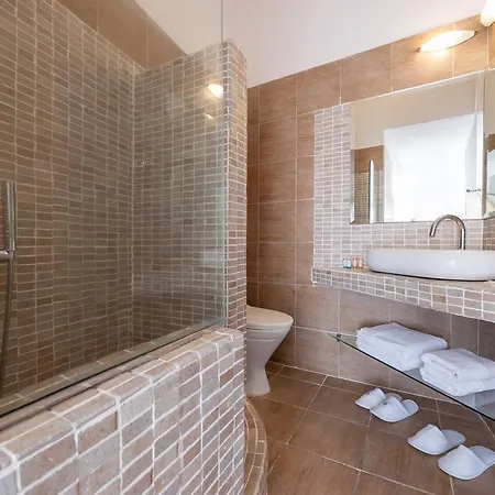 Red Cliff 2bedroom With Caldera View And Plunge Pool *