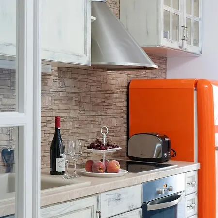 Villa Red Cliff 2bedroom With Caldera View And Plunge Pool