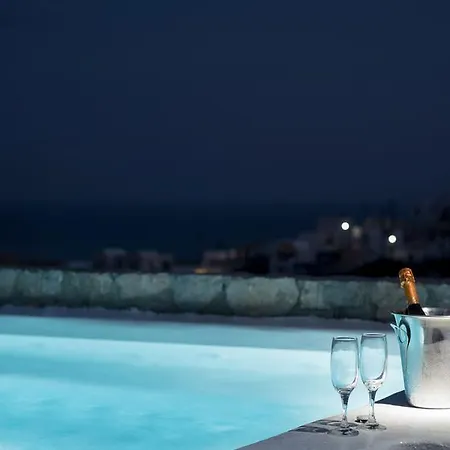 Red Cliff 2bedroom With Caldera View And Plunge Pool Akrotírion