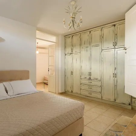 Red Cliff 2bedroom With Caldera View And Plunge Pool Villa Akrotírion