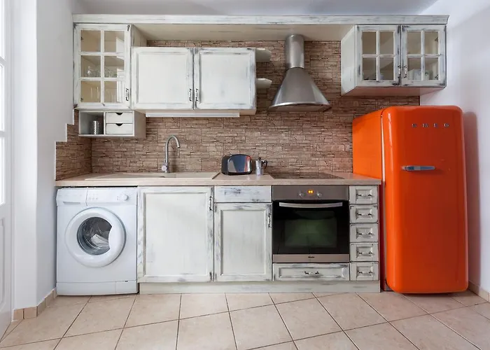 Vila Red Cliff 2bedroom With Caldera View And Plunge Pool Akrotírion